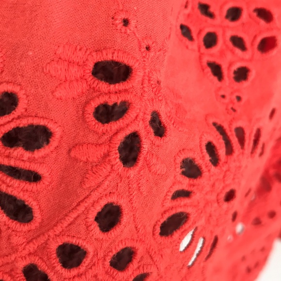 Lili Rose size L, eyelet lace empire waist tank/tunic w/mother of pearl buttons - Picture 6 of 6